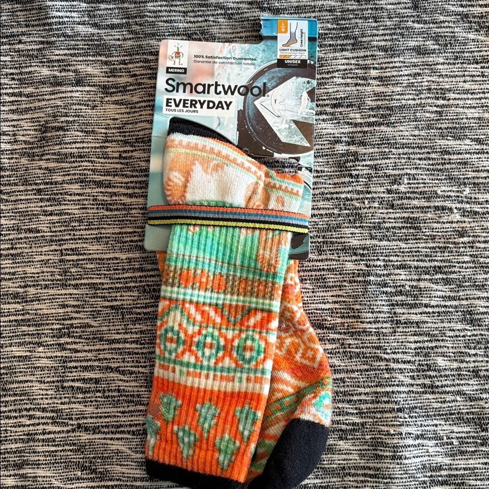 NWT UNISEX Smartwool everyday socks, large, orange  pattern